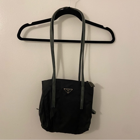 Prada nylon shoulder bag - Picture 3 of 14